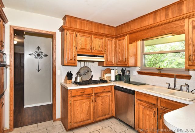 14517 W ALFALFA Lane, Sand Springs, OK 74063