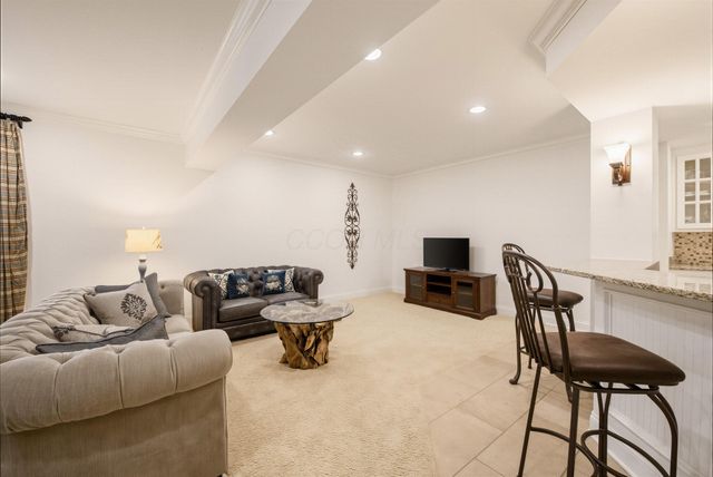 746 Matthews Brook Lane, Powell, OH 43065
