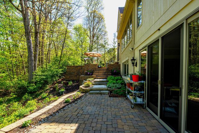 746 Matthews Brook Lane, Powell, OH 43065
