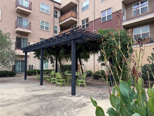 1100 W Trinity Mills Road 1015, Carrollton, TX 75006