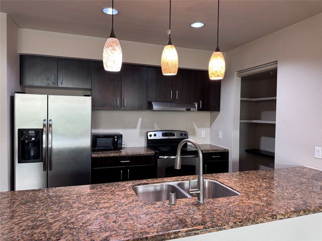 1100 W Trinity Mills Road 1015, Carrollton, TX 75006