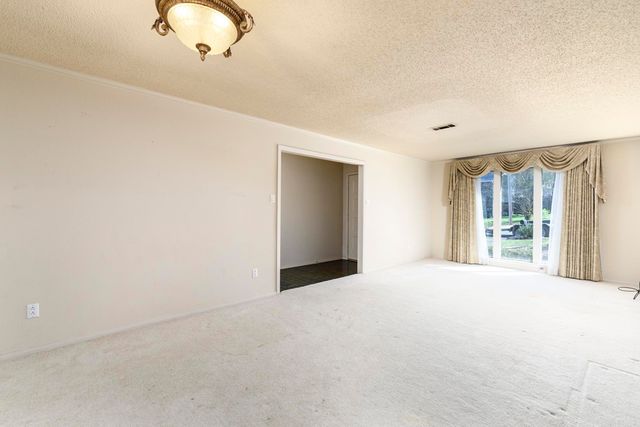 11922 Pleasant Tree Drive, Little Rock, AR 72211