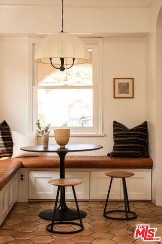 1738 S Ogden Drive, Los Angeles, CA 90019