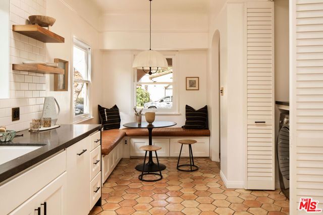 1738 S Ogden Drive, Los Angeles, CA 90019