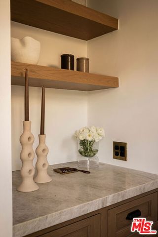 1738 S Ogden Drive, Los Angeles, CA 90019