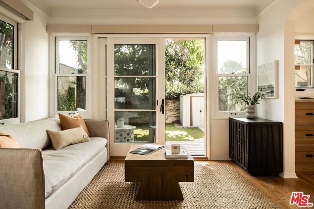 1738 S Ogden Drive, Los Angeles, CA 90019