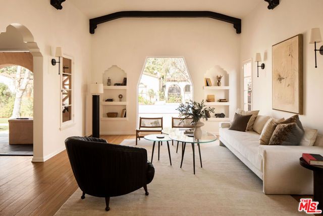 1738 S Ogden Drive, Los Angeles, CA 90019