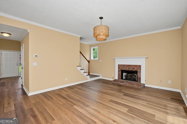 75 Sycamore Way, Sharpsburg, GA 30277