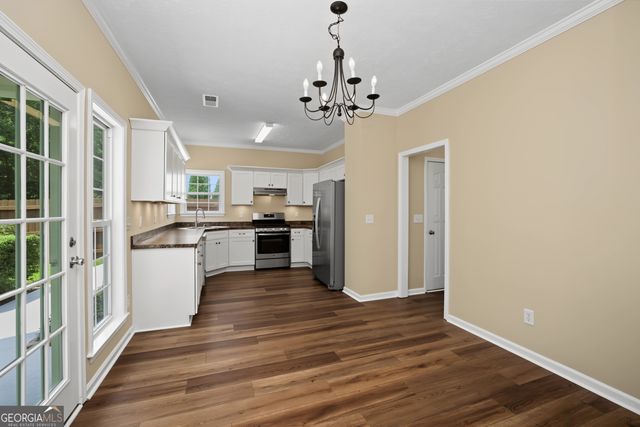 75 Sycamore Way, Sharpsburg, GA 30277