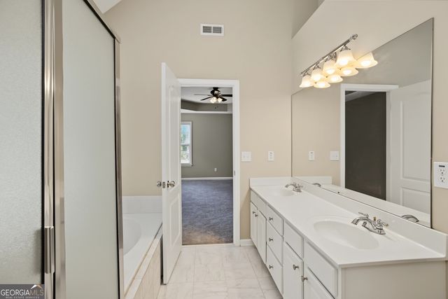 75 Sycamore Way, Sharpsburg, GA 30277