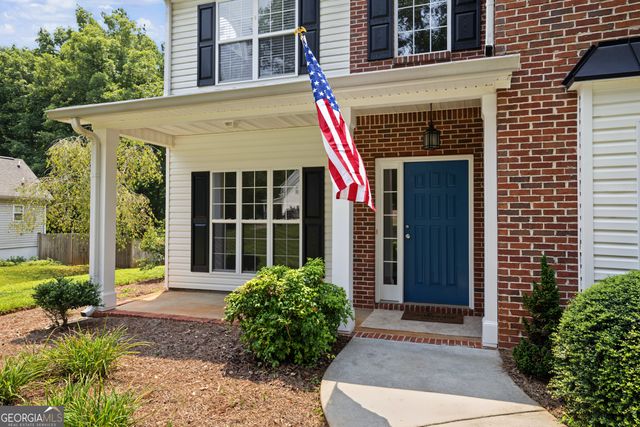75 Sycamore Way, Sharpsburg, GA 30277