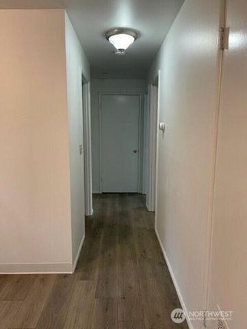 4530 151st Avenue SE, Bellevue, WA 98006