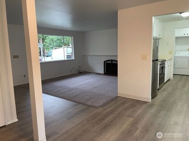 4530 151st Avenue SE, Bellevue, WA 98006
