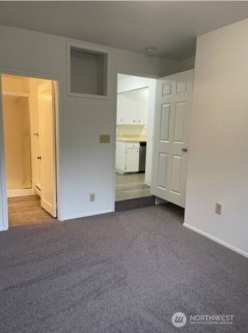 4530 151st Avenue SE, Bellevue, WA 98006