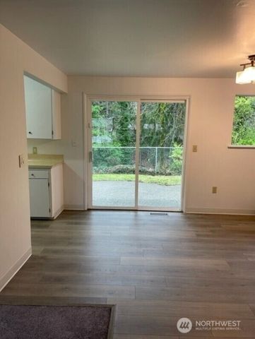 4530 151st Avenue SE, Bellevue, WA 98006