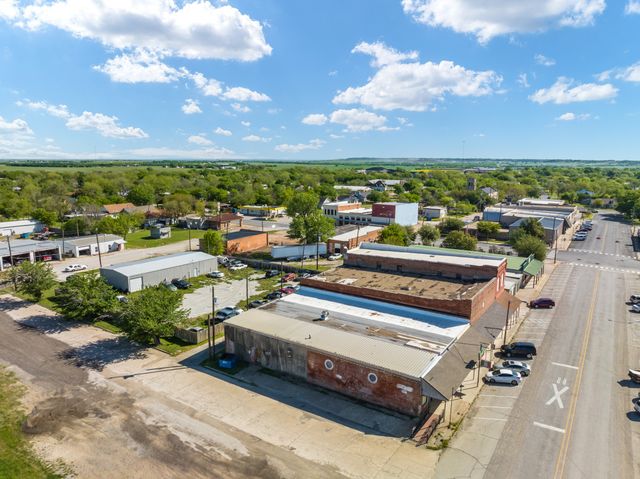 140 W Main Street, Itasca, TX 76055