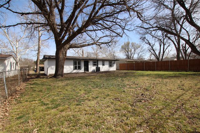 1525 Murray Drive, Garland, TX 75042