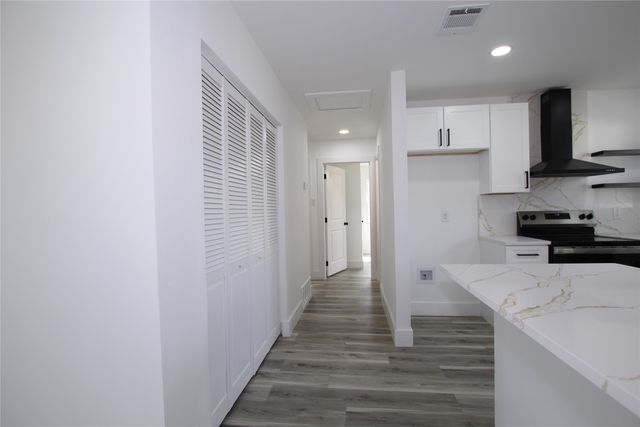 1525 Murray Drive, Garland, TX 75042