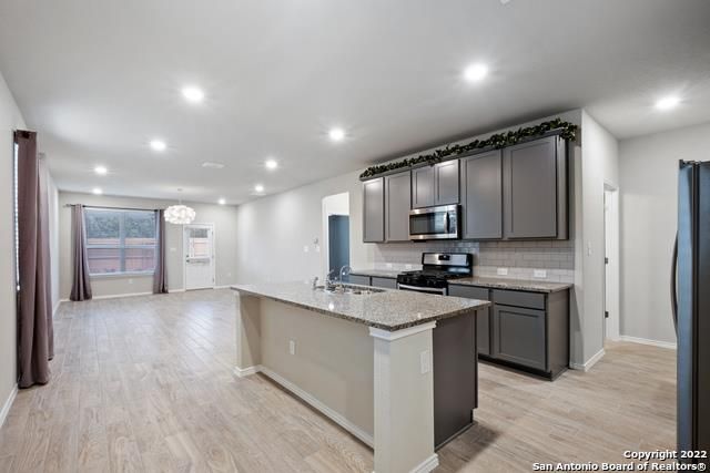 259 Kinsley WAY, New Braunfels, TX 78130
