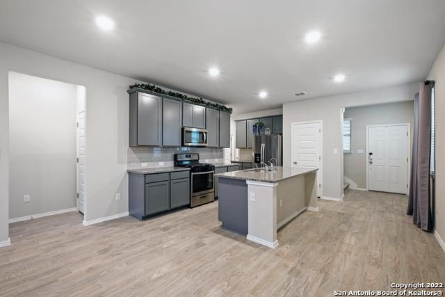259 Kinsley WAY, New Braunfels, TX 78130