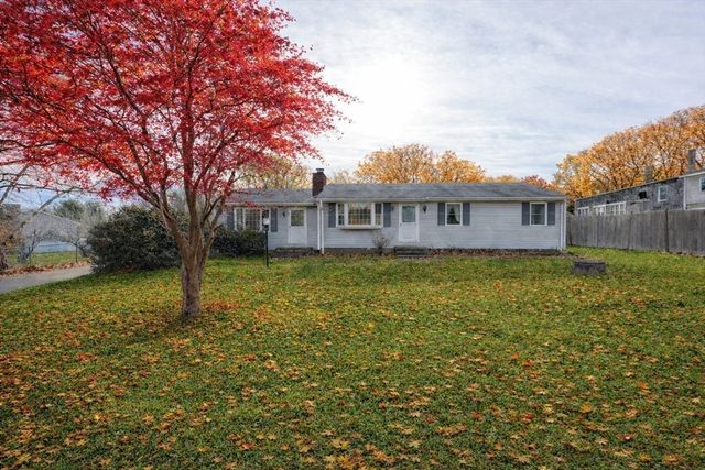 343 American Legion Hwy, Westport, MA 02790