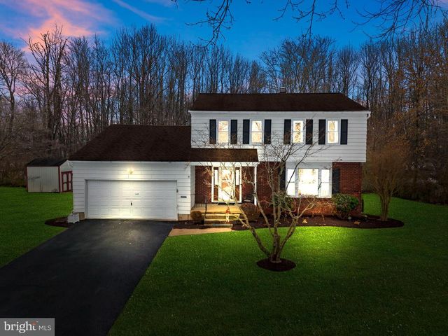 2 SPARROW CT, Ewing, NJ 08638