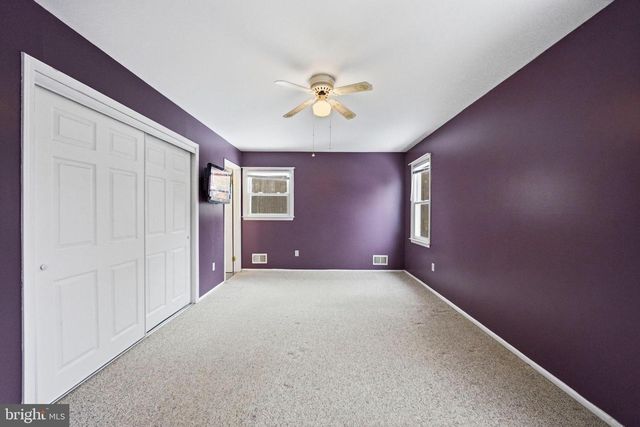 2 SPARROW CT, Ewing, NJ 08638