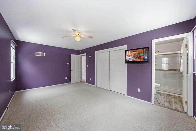 2 SPARROW CT, Ewing, NJ 08638