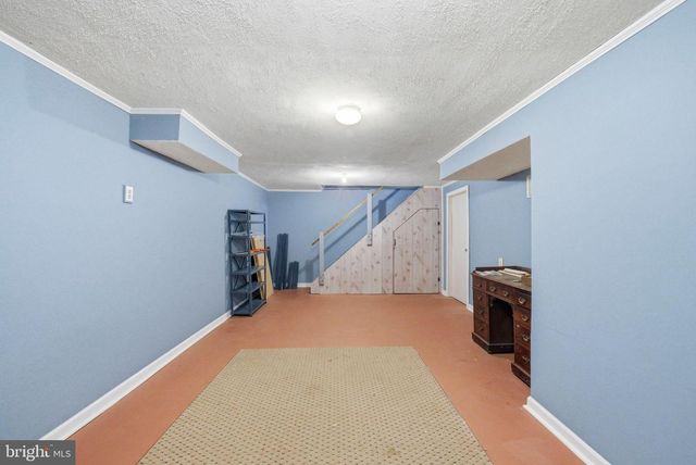 2 SPARROW CT, Ewing, NJ 08638