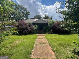 574 Old Chipley Road, Pine Mountain, GA 31822