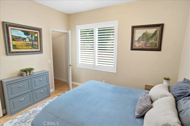 23325 Cuestport Drive, Valencia, CA 91354