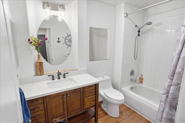 23325 Cuestport Drive, Valencia, CA 91354