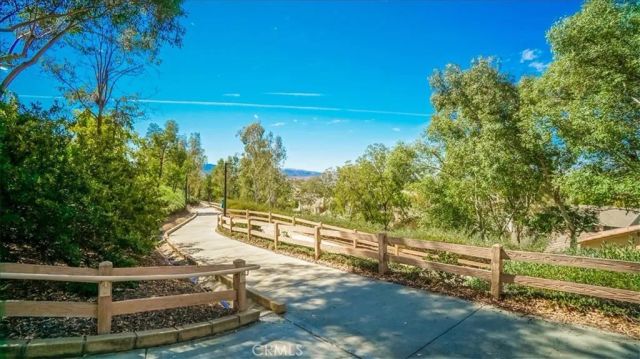 23325 Cuestport Drive, Valencia, CA 91354