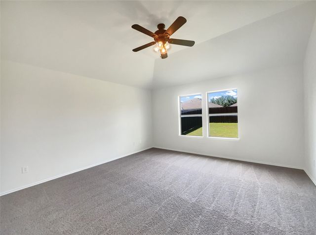 8804 Trailblazer Drive, Cross Roads, TX 76227
