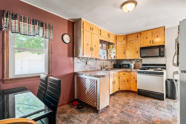 3321 26th STREET S, La Crosse, WI 54601