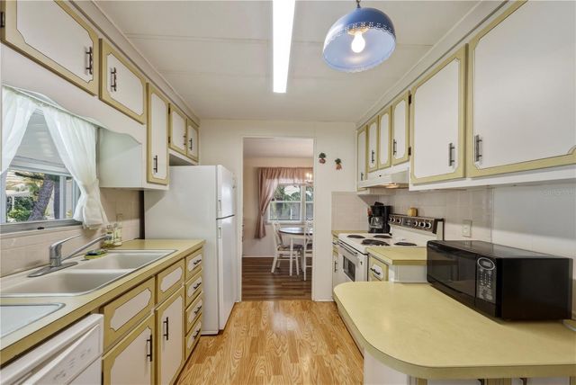 2100 KINGS HIGHWAY 522, Port Charlotte, FL 33980