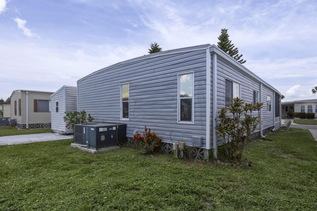 2100 KINGS HIGHWAY 522, Port Charlotte, FL 33980