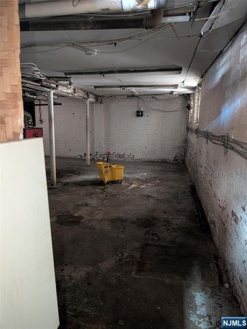 412 Broad Street Store, Bloomfield, NJ 07003