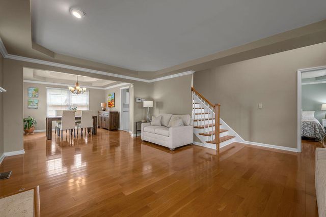 400 Heddington Court, Versailles, KY 40383