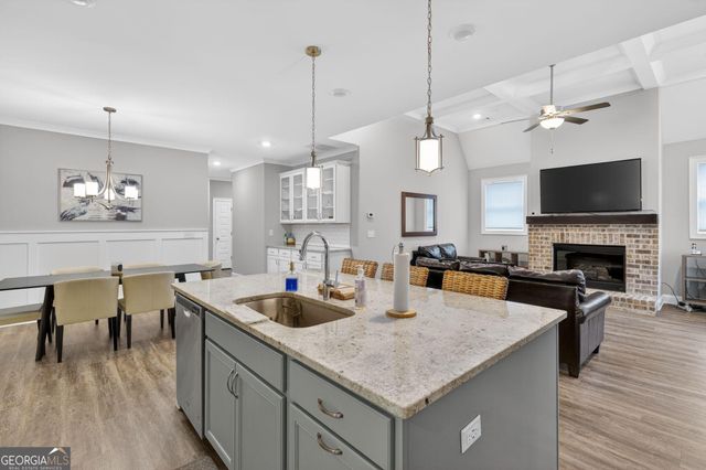 325 Edgewater Drive, Athens, GA 30605
