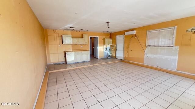 7709 TOLTEC Drive, El Paso, TX 79912