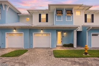 26380 Coco Cay CIR, Bonita Springs, FL 34135