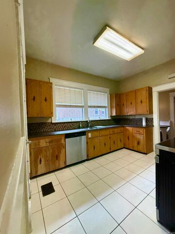 405 W 5th Street, North Little Rock, AR 72114