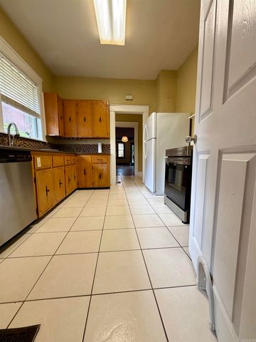 405 W 5th Street, North Little Rock, AR 72114