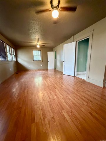 405 W 5th Street, North Little Rock, AR 72114