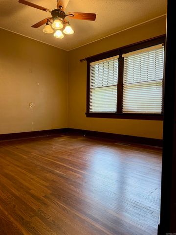 405 W 5th Street, North Little Rock, AR 72114