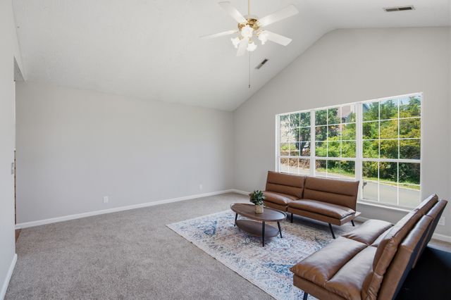 106 Paige Park Ln, Goodlettsville, TN 37072