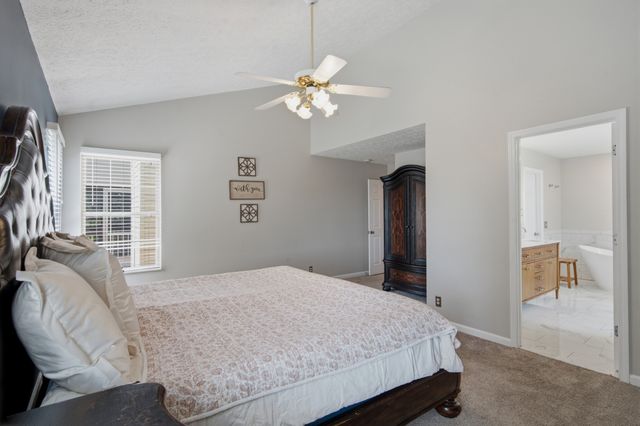 106 Paige Park Ln, Goodlettsville, TN 37072