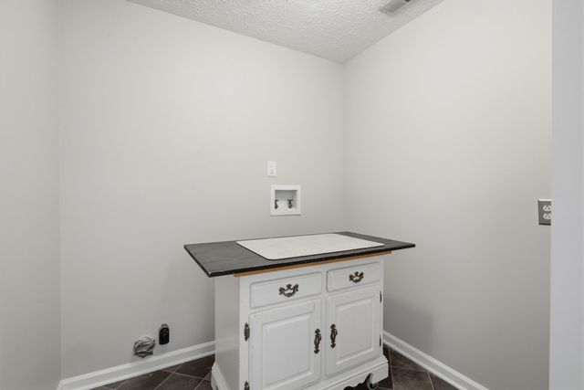 106 Paige Park Ln, Goodlettsville, TN 37072