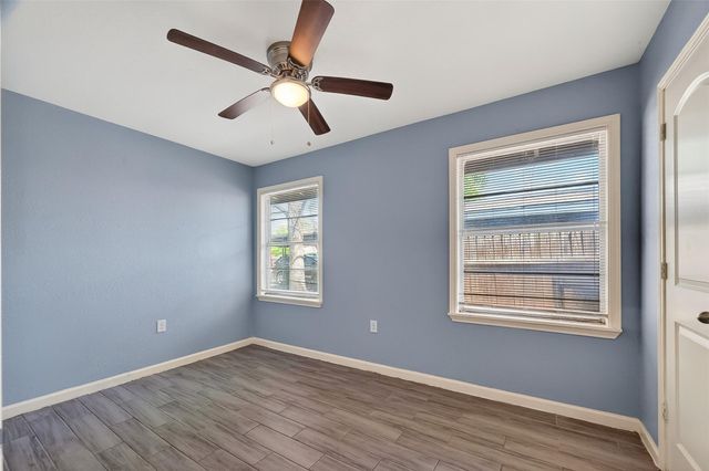 6022 Lyndhurst Drive, Houston, TX 77033
